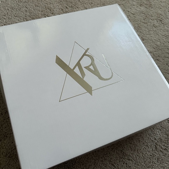 Dollskill YRU CARE BEARS platform boots - Picture 4 of 7